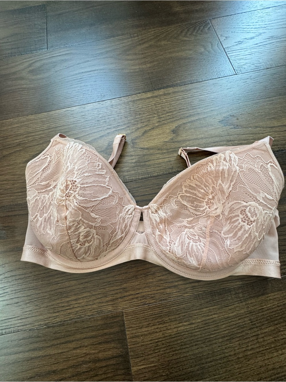 Soma Lace Underwire Bra in Dusty Pink